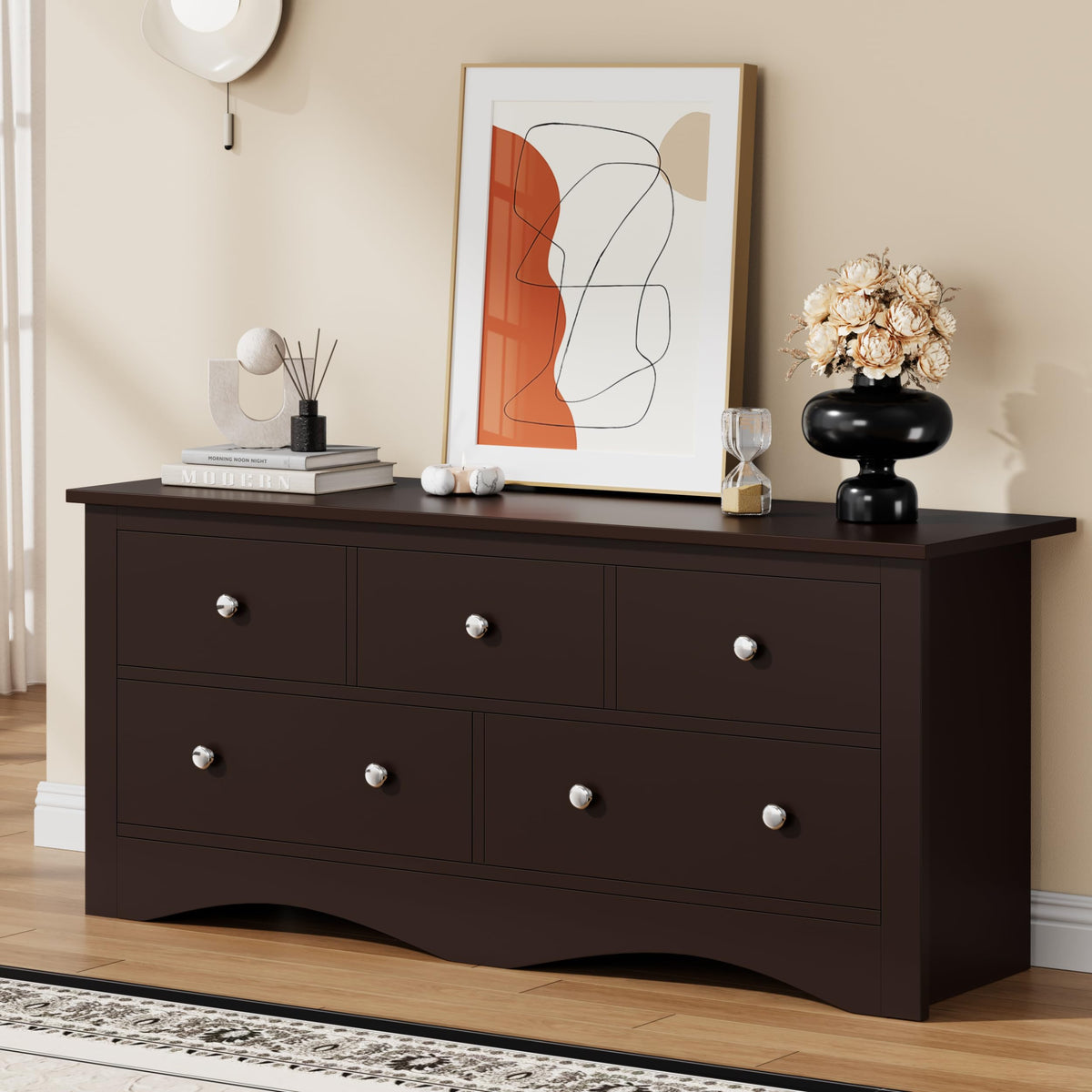 Brown 5 Drawer Dresser Z22462