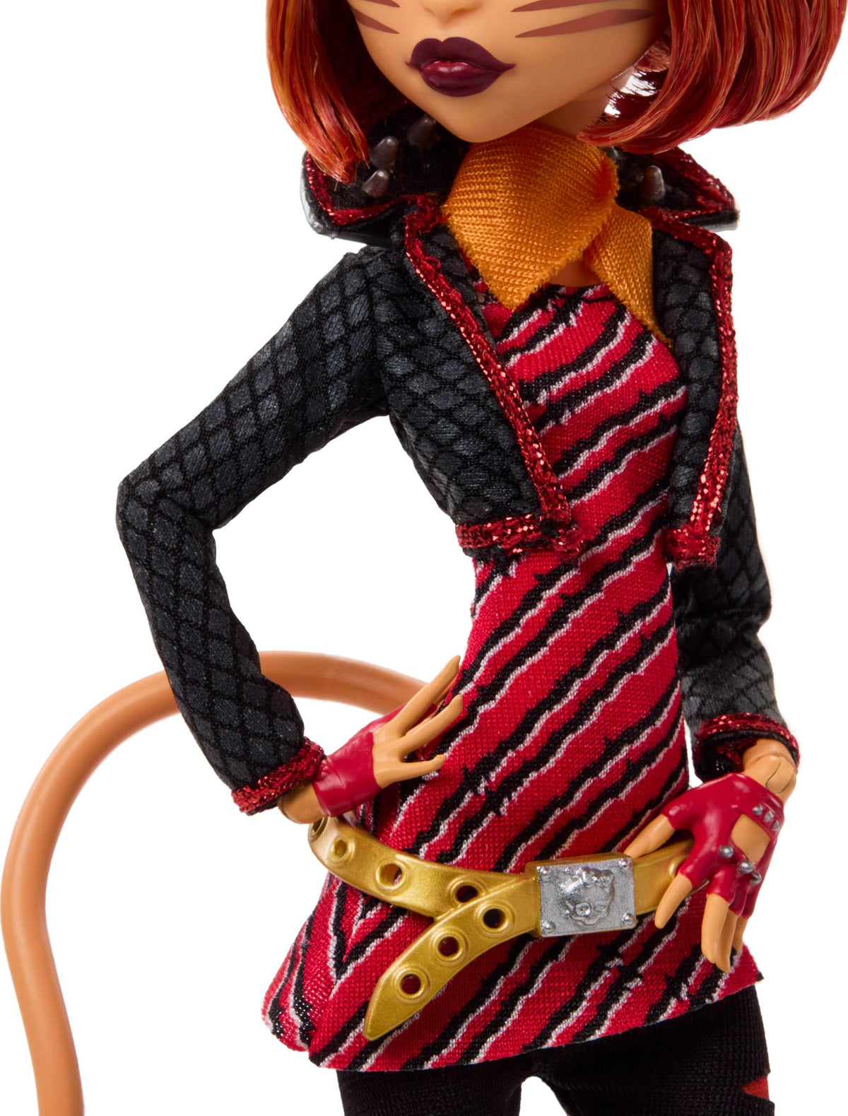 Monster High Doll with Doll Stand, Diary, and Pet R90936