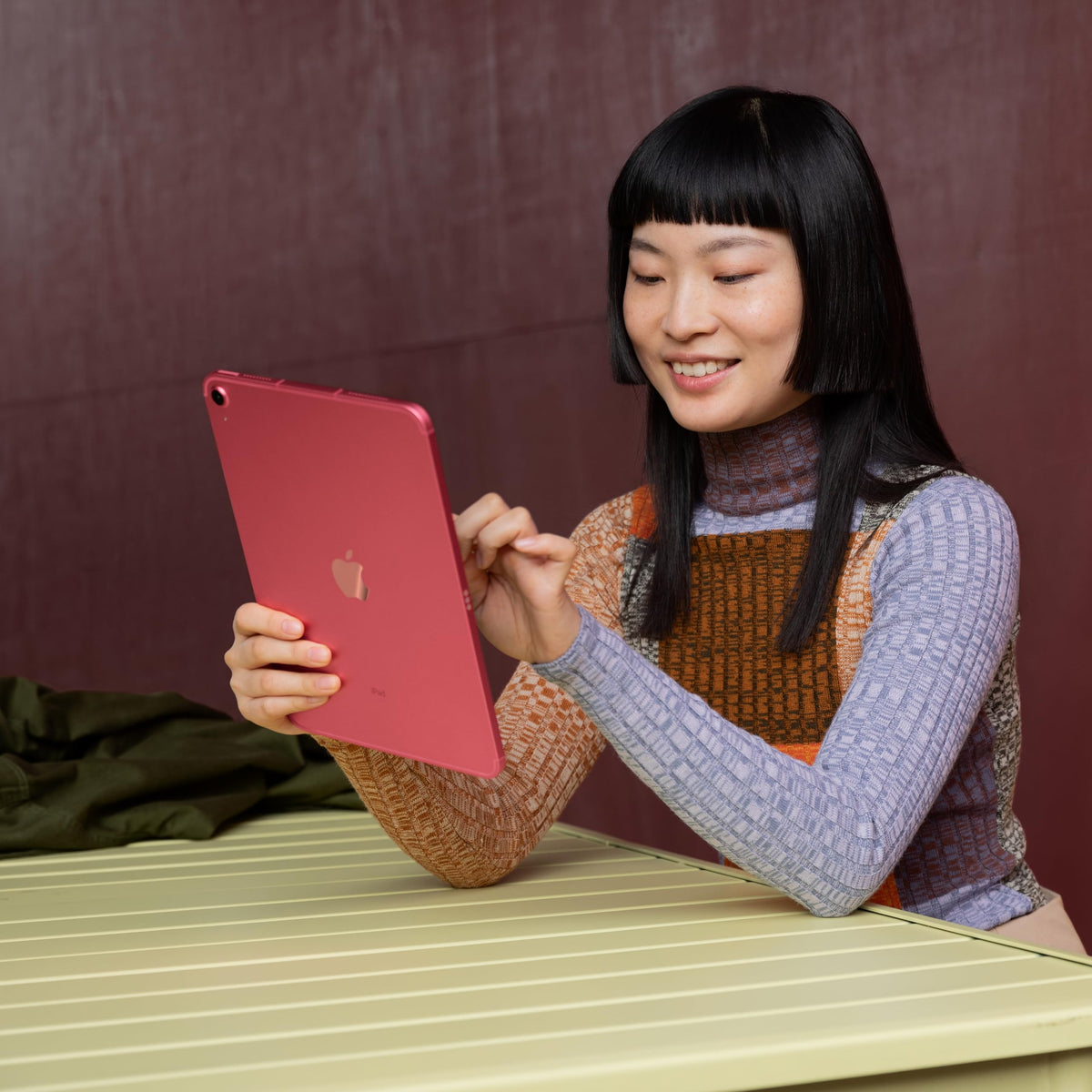 10.9-inch 64GB Wi-Fi Tablet Q887