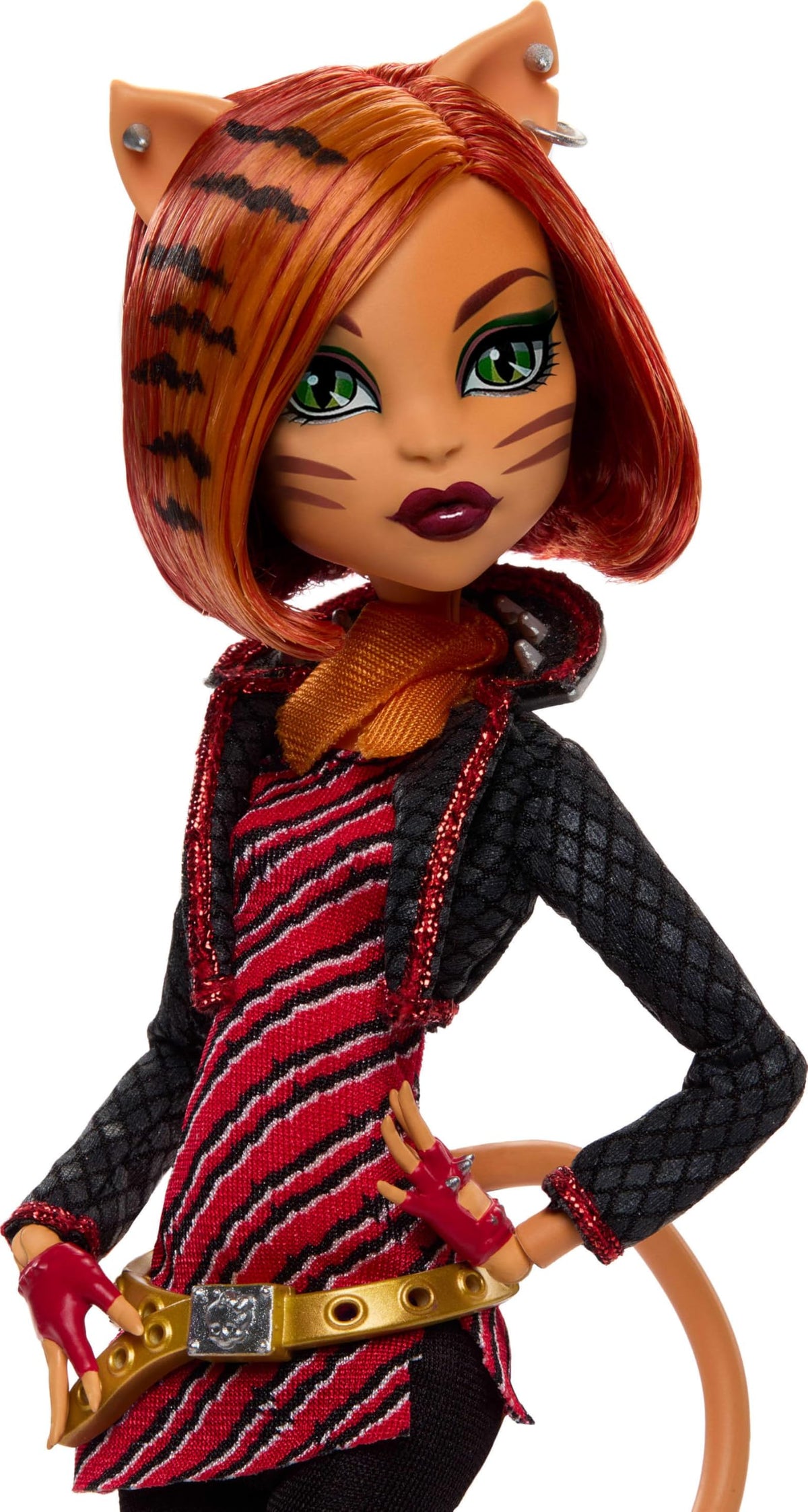 Monster High Doll with Doll Stand, Diary, and Pet R90936
